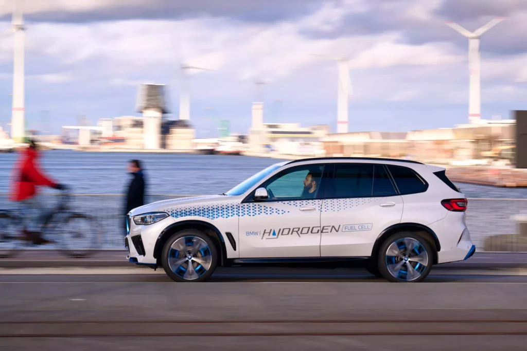 The power of hydrogen 3to2