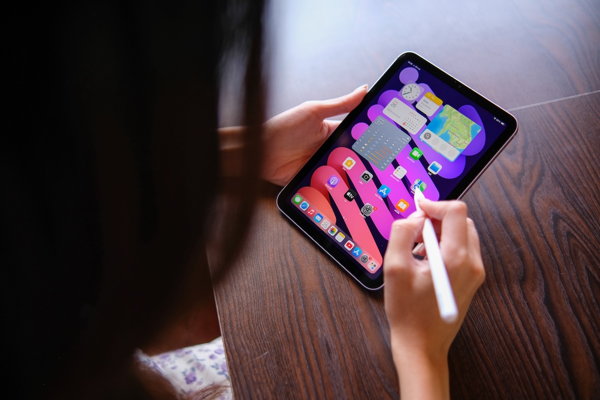 Techkæde solgte iPads til 112 kroner og kræver dem nu leveret tilbage