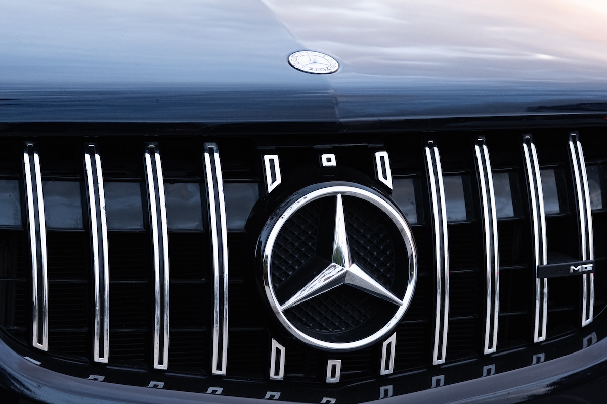 Mercedes udvikler elbil der kan køre 12.000 kilometer uden en opladning