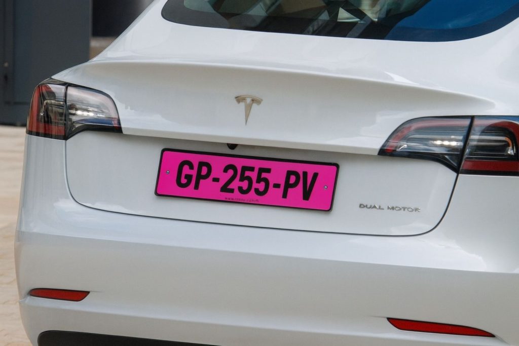 Happens from January 1: Introduction of pink license plates