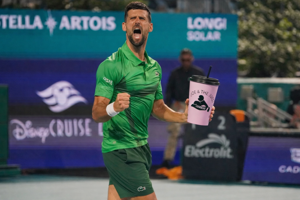 Tennisstjernen Novak Djokovic investerer millioner i dansk juice