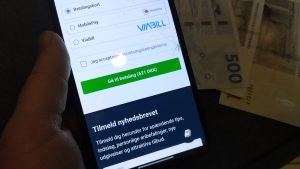 Er det svært at få pengene til at række? Her er 3 regler, som rige mennesker plejer at følge