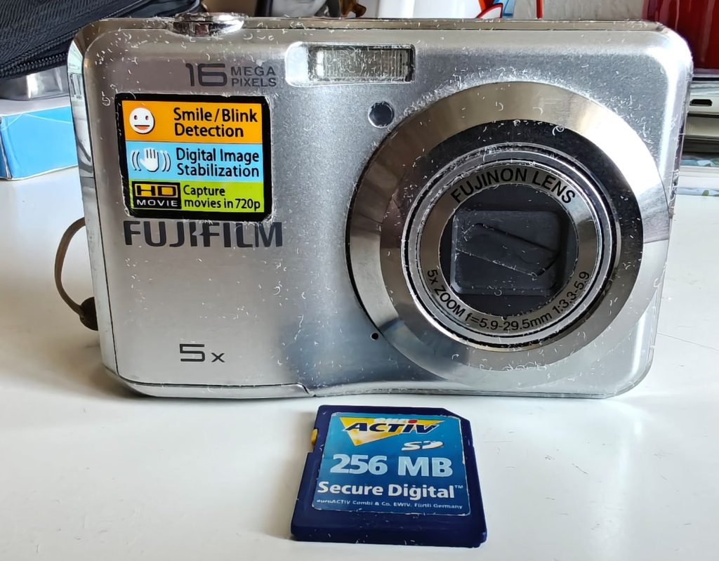 Dine digitale billeder fra starten af 2000’erne kan være tabt for evigt