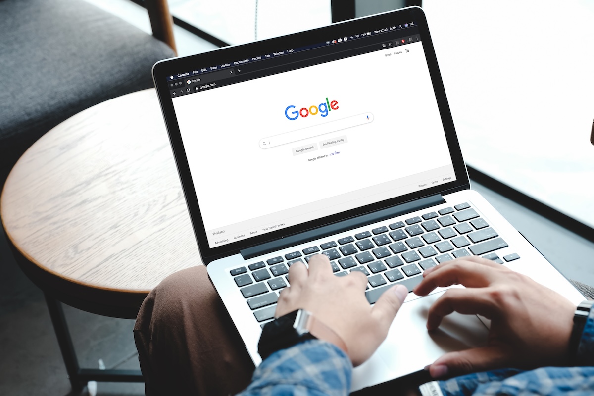 Google vil nu hjælpe dig med at undgå svindelnumre: Sådan gør du