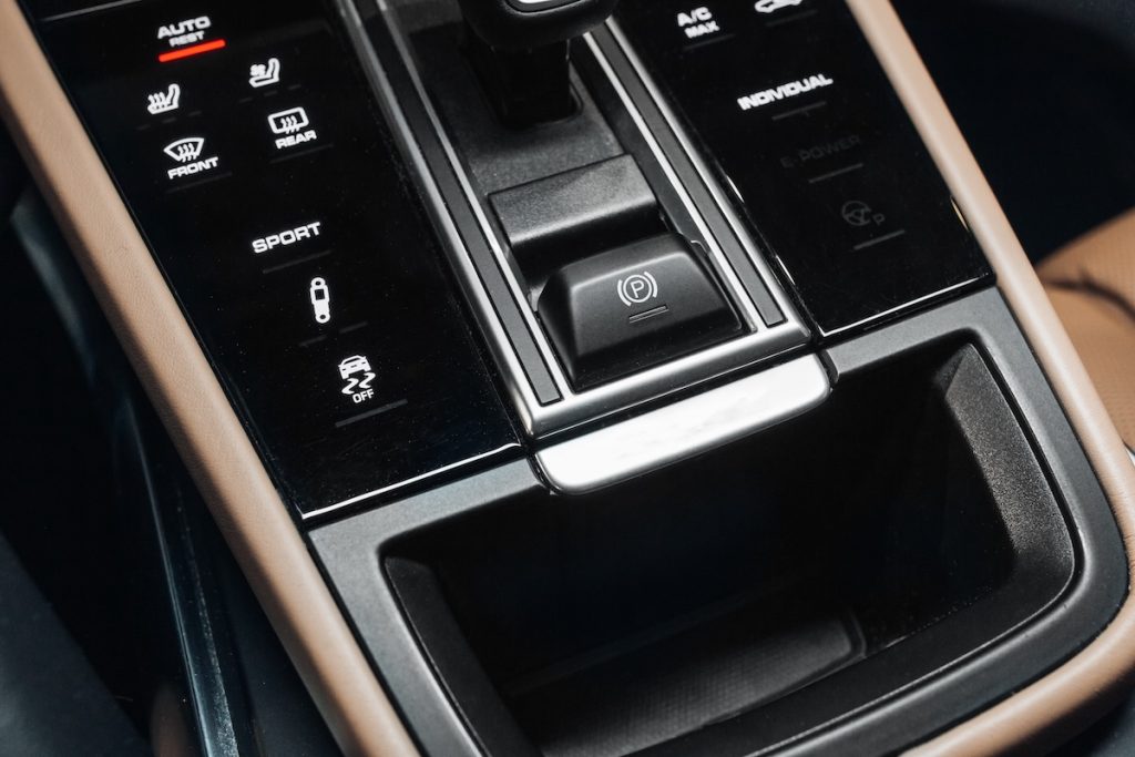 Alt for mange kender ikke bilens vigtige nødfunktion