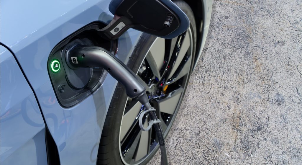 Kina har så mange elbiler, at de nu bruges til at forsyne private hjem med strøm