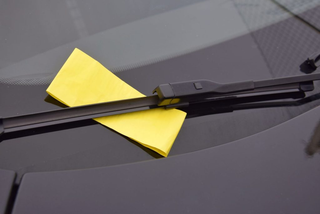 Parkeringsselskaber skovler penge ind på p-bøder: Nu vil FDM have det stoppet